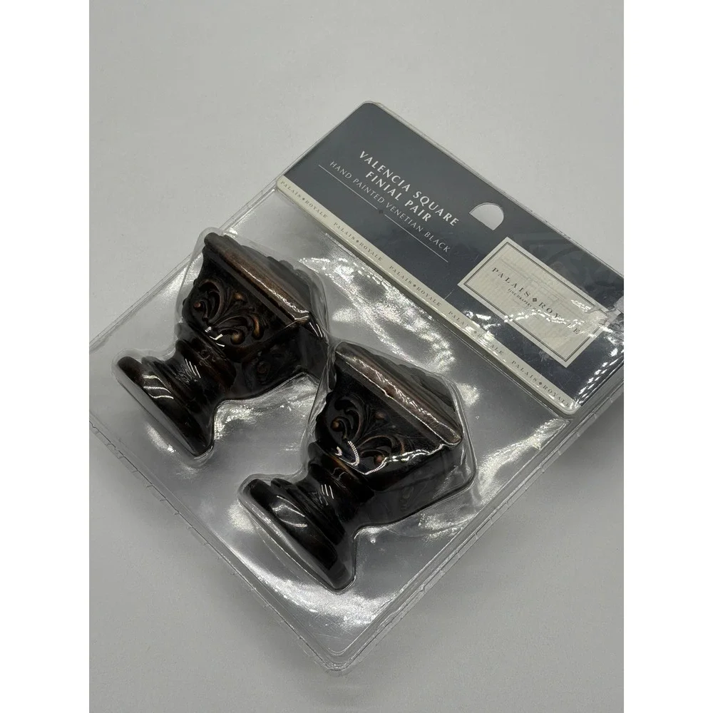 Palais Royale Valencia Square Finial Pair Venetian Black Hand Painted 27381VB